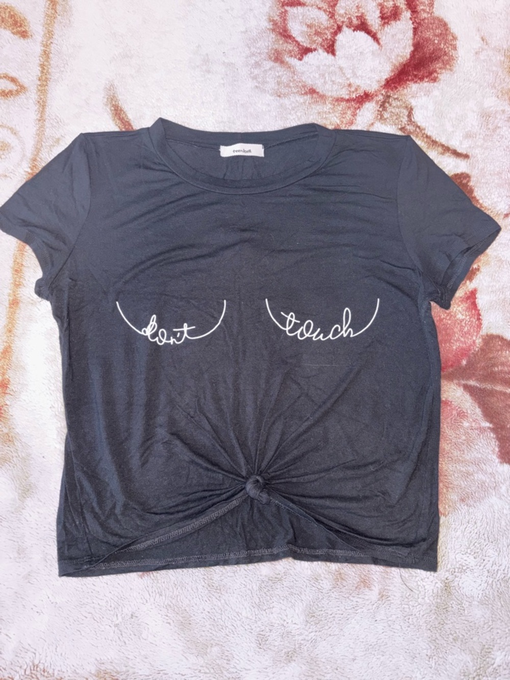 TeenBoll Black Graphic T-Shirt Don't Touch Graphic Knot-Front Crop Tee - Black